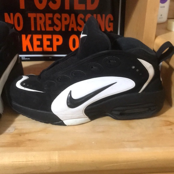 Nike basketball shoes - Picture 4 of 7